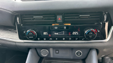 Nissan Qashqai 1.3 DiG-T MH 158 Tekna 5dr Xtronic Petrol Hatchback